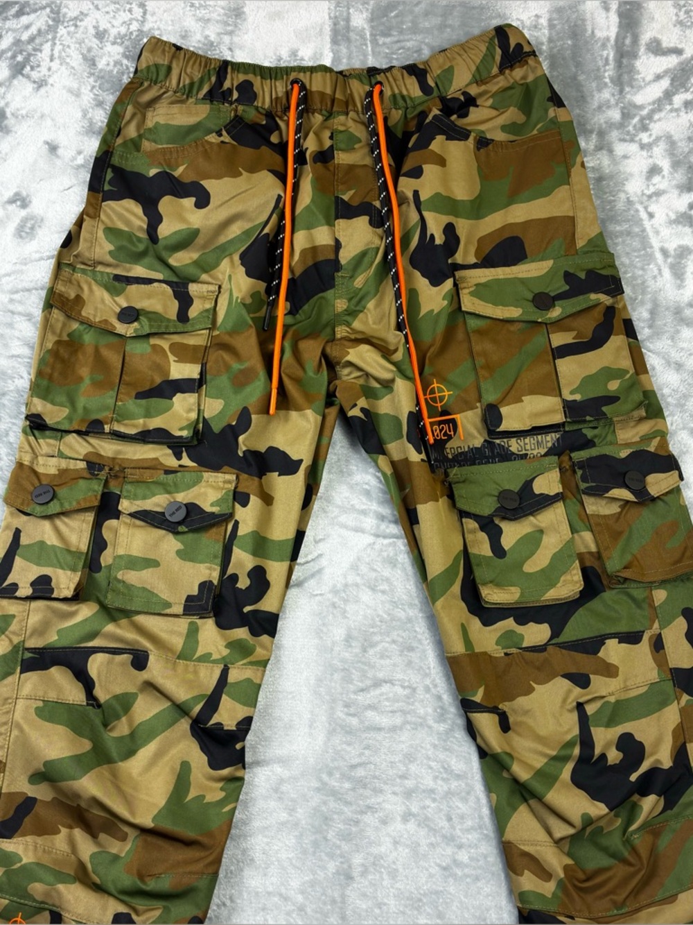 Smoke Rise “Red” Camo Utility Windbreaker Cargo Jogger Size Medium 13 Pockets